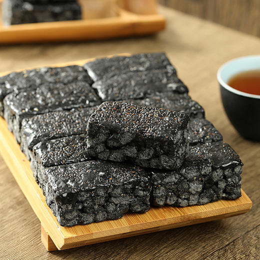 「五黑奶盖沙琪玛」不多言五黑奶盖沙琪玛 粗粮黑芝麻黑米黑麦零食 商品图1