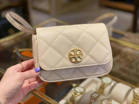 限时折扣1980直邮🇺🇸TB Willa系列新款小包，可以斜挎可以当作腰包胸包