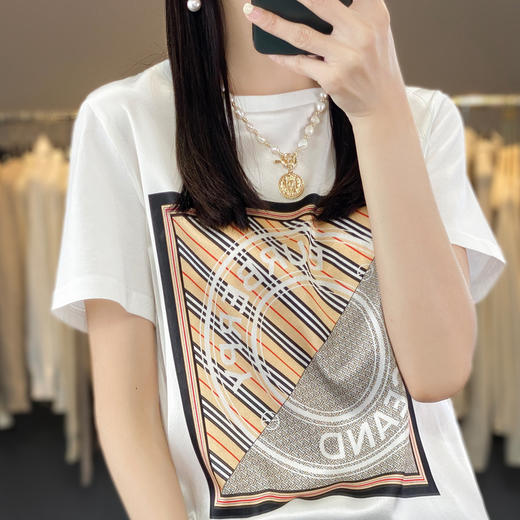 QHJY-JYA023112韩版前丝后棉缎面印花宽松大码女装夏装丝光棉短袖t恤女上衣 商品图5