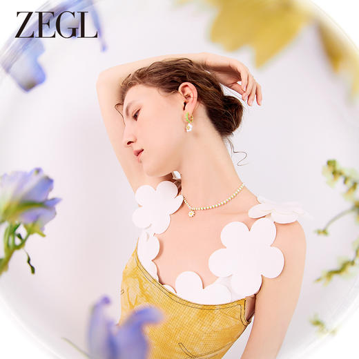 ZEGL设计师轻松春日系列小花蜜蜂耳环女小众竹节耳钉耳扣绿色耳饰 商品图2