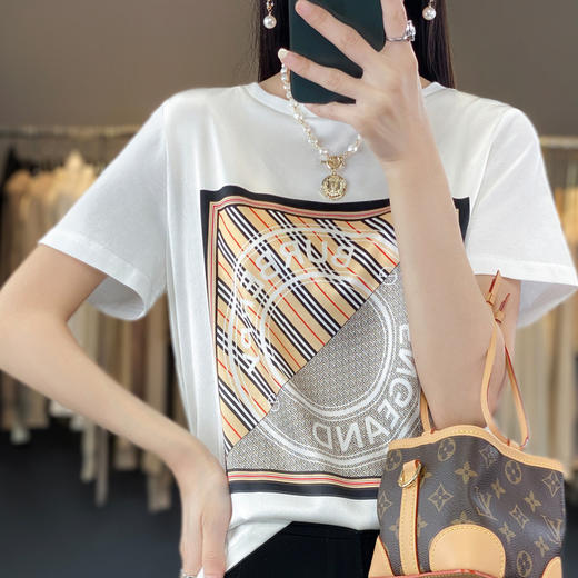 QHJY-JYA023112韩版前丝后棉缎面印花宽松大码女装夏装丝光棉短袖t恤女上衣 商品图2