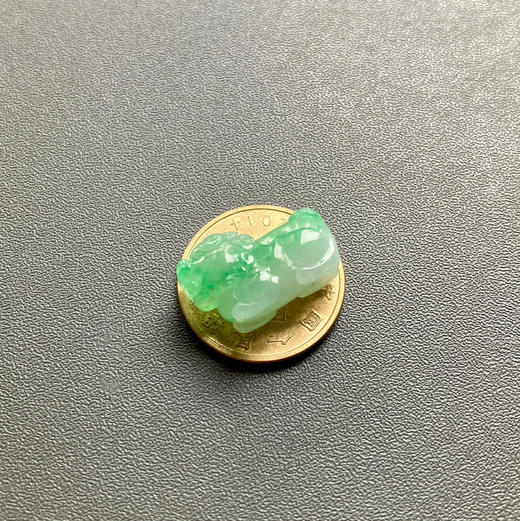 糯冰种阳绿翡翠狮子事事如意 商品图4