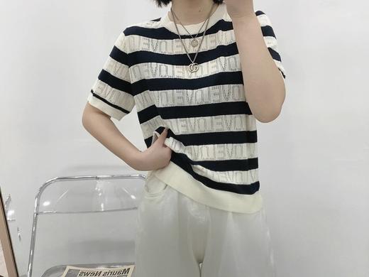 女针织上衣2306 商品图0