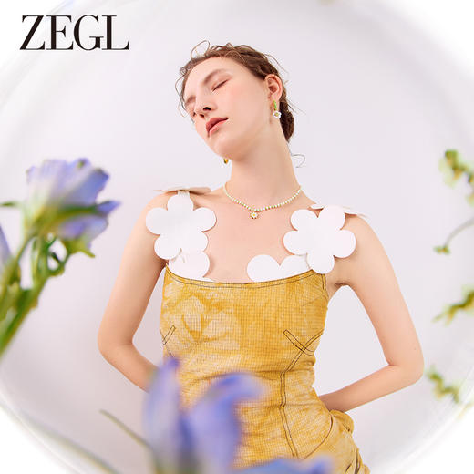 ZEGL设计师轻松春日系列小花蜜蜂耳环女小众竹节耳钉耳扣绿色耳饰 商品图4