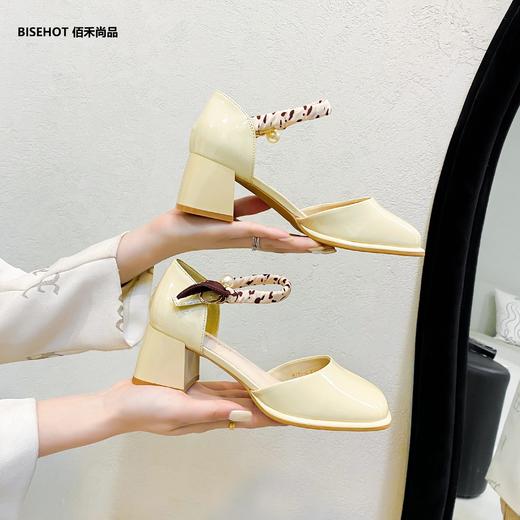 新品小方跟甜美小清新单鞋427B32539 商品图5