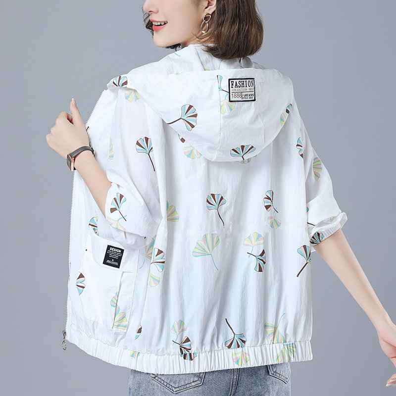 长袖轻薄外套，中年妈妈装大码宽松连帽服HT-3008