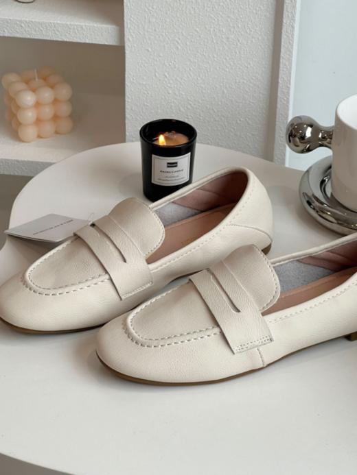 BELLE ET BONBON 英伦风牛皮小单鞋！！3个款式，2色颜色任选~款款都长在我的心尖上而且每一款的脚感超棒！！ 商品图11