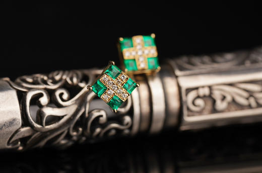 【特惠享高订】祖母绿公主方耳钉（后续5999¥）出品订制中… 商品图3