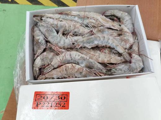 桑塔盐冻大虾毛重4斤，净重3.5斤，20-30规格，人工挑选，速冻锁鲜技术，保证虾的新鲜和口感，全国包邮 商品图7