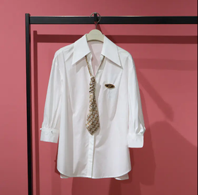太平鸟女装配送领带衬衫A1CAC2237白色