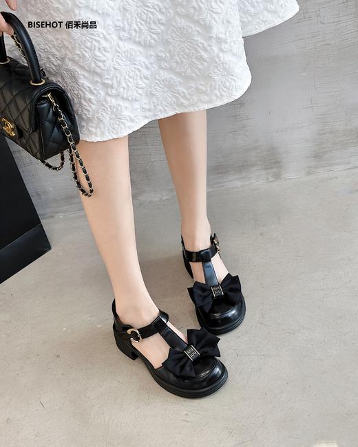 新品小清新中空鞋772B32554 商品图3