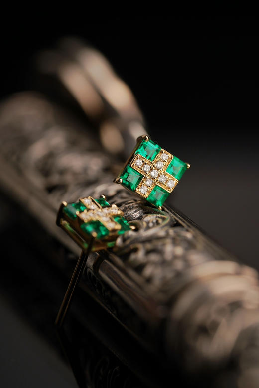 【特惠享高订】祖母绿公主方耳钉（后续5999¥）出品订制中… 商品图2