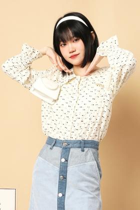 Stay2Weeks 蕾丝娃娃领上衣 15569