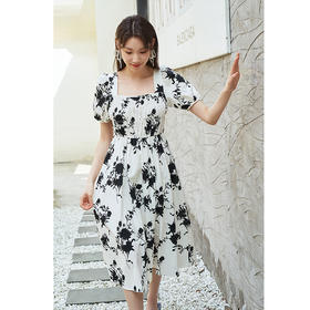 NEELLY纳俪商场同款复古印花方领连衣裙女中长款收腰显瘦A字裙潮N23044Y03304