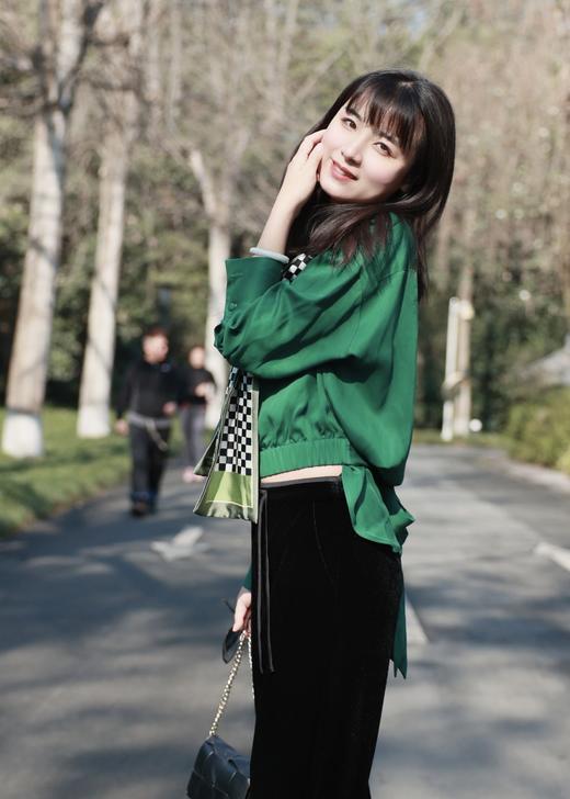 松紧腰后系带气质衬衣 商品图0