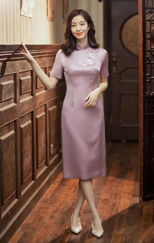 逸红颜明月优选＃ 『蝶恋花』桑蚕丝优雅绣花旗袍，属于你的轻礼服系列，任意场合的气质王！ 商品图9