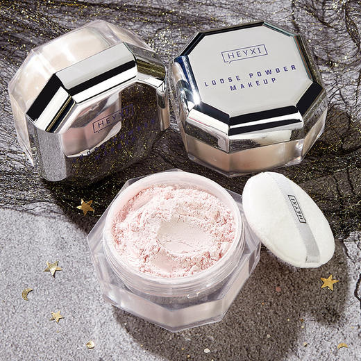 「三款色号！通透如光」抖音快手蕾哈娜同款雾面哑光散粉定妆粉不脱妆美妆 商品图0