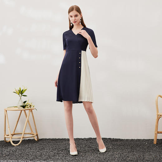 EITIE爱特爱夏季新款7007727连衣裙 商品图3