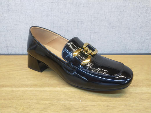 2021秋季新款豪行休闲女鞋213Q05159舒适中跟牛皮单鞋英伦乐福鞋 商品图1