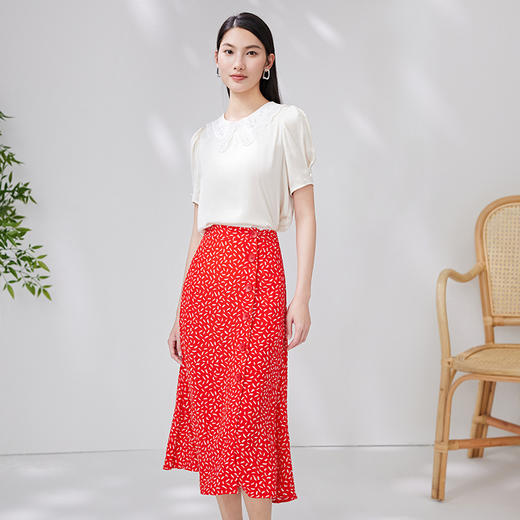 EITIE爱特爱夏季新款娃娃领领口百搭纯色小上衣7013718 商品图3