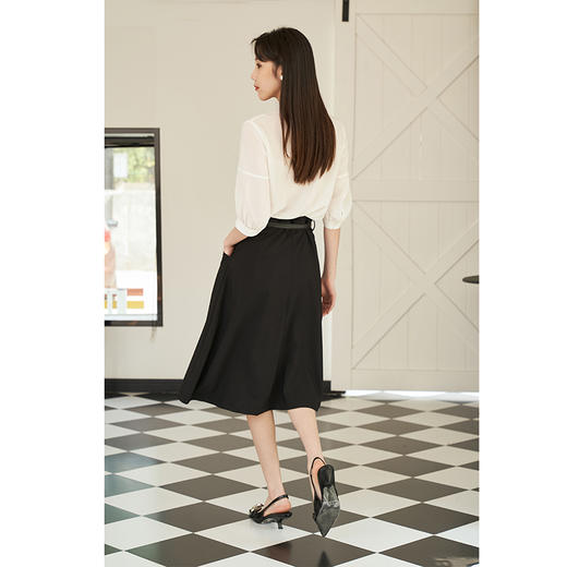 NEELLY纳俪夏季新款气质V领衬衫女简约通勤七分袖轻薄上衣百搭潮N23044R05506 商品图3