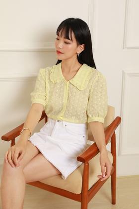 Stay2Weeks 淡黄色娃娃领上衣 12172