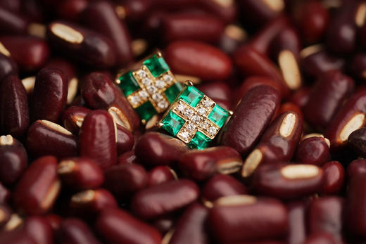 【特惠享高订】祖母绿公主方耳钉（后续5999¥）出品订制中… 商品图0