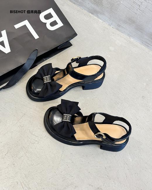 新品小清新中空鞋772B32554 商品图2