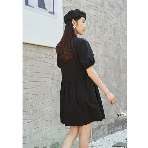 NEELLY纳俪小翻领连衣裙女中长款泡泡袖A字裙减龄娃娃裙小黑裙夏N23044Y05501 商品图3