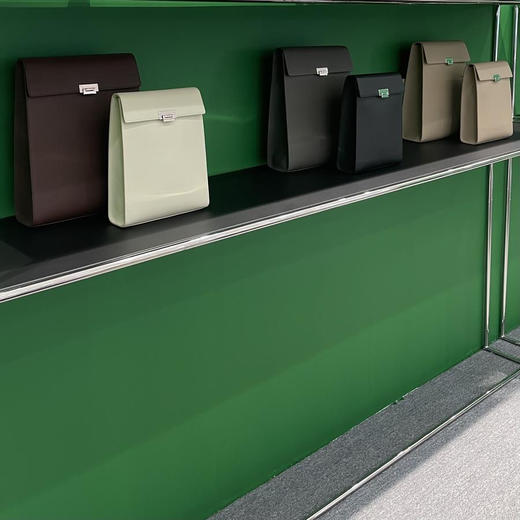 AKIIKA | Small Briefcase  [ 小号公文包 白 / 浅驼 ] 商品图8