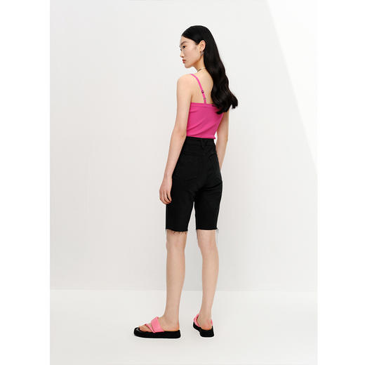 NEELLY纳俪商场同款夏季新款平口针织衫吊带小背心内搭显瘦上衣N23042A01033 商品图3