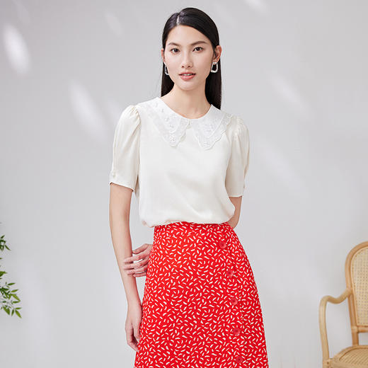 EITIE爱特爱夏季新款娃娃领领口百搭纯色小上衣7013718 商品图1