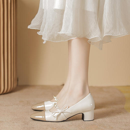 「三款配色！法式小香风」法式粗跟玛丽珍鞋 2023年新款仙女中粗跟女单鞋工作单鞋女 商品图0