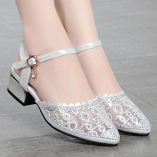 皮鞋低跟打孔，透气凉鞋凉靴网鞋KQ-LY92105 商品图0