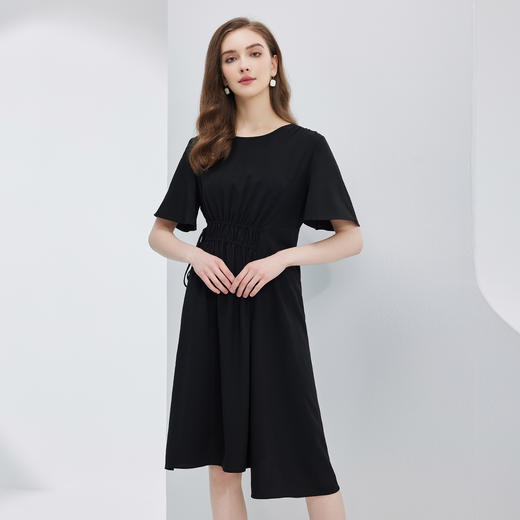 RF8E5斯尔丽瑟俪2023夏季新款腰部抽皱不规则连衣裙气质显瘦A摆裙 商品图0