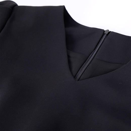 NF864斯尔丽瑟俪2023春夏新品可脱卸刺绣大领子撞色时尚宽松版连衣裙 商品图4