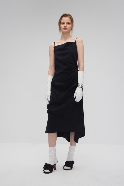 荡领立体裁剪吊带连衣裙 商品图0