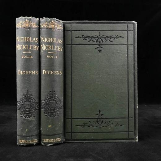 1879年 狄更斯《尼古拉斯·尼克贝》（全2卷） 约30幅插图 漆布精装大32开 商品图0