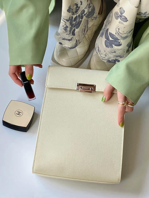 AKIIKA | Small Briefcase  [ 小号公文包 白 / 浅驼 ] 商品图4