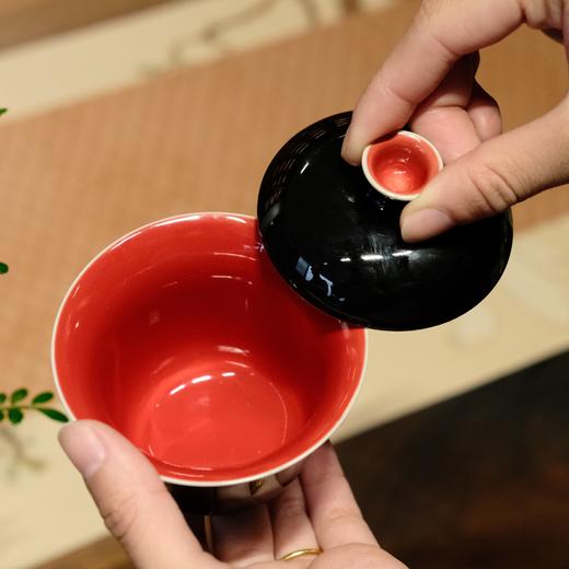 「窠岩氏」玄赤盖碗 商品图2