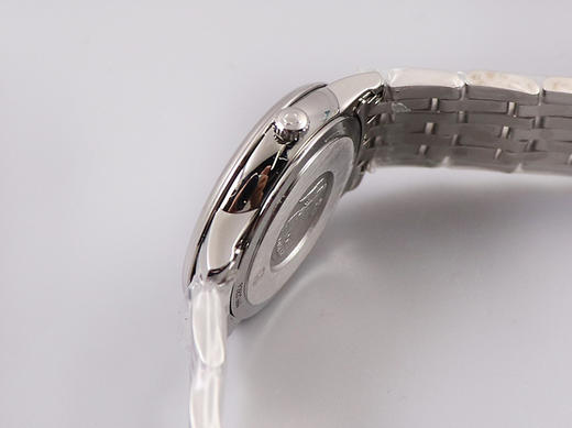 ZF欧miga蝶飞石英系列腕表424.10.27.60.57.001，尺寸27.4mm，指针与刻度均PVD18K玫瑰真金，采用与正品一致的欧米茄 1376石英机芯，女士腕表，钢表带，密底，石英机芯 商品图13