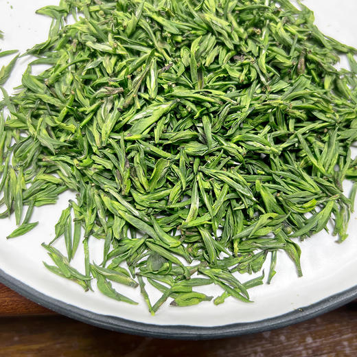 2026新茶 雀舌头春头采绿茶明前春茶四川精品特级嫩芽贡芽200g 商品图1