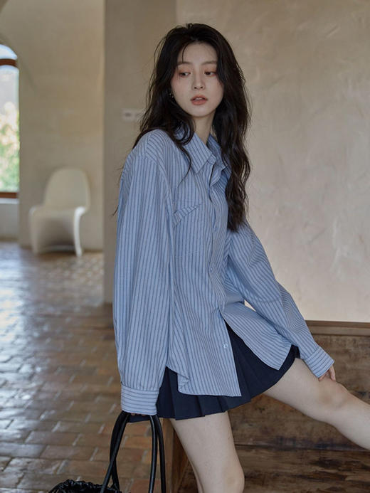 【法式慵懒设计感衬衣】设计感口袋翻折小众条纹衬衫女春秋季法式慵懒风基础通勤叠穿衬衣 商品图2