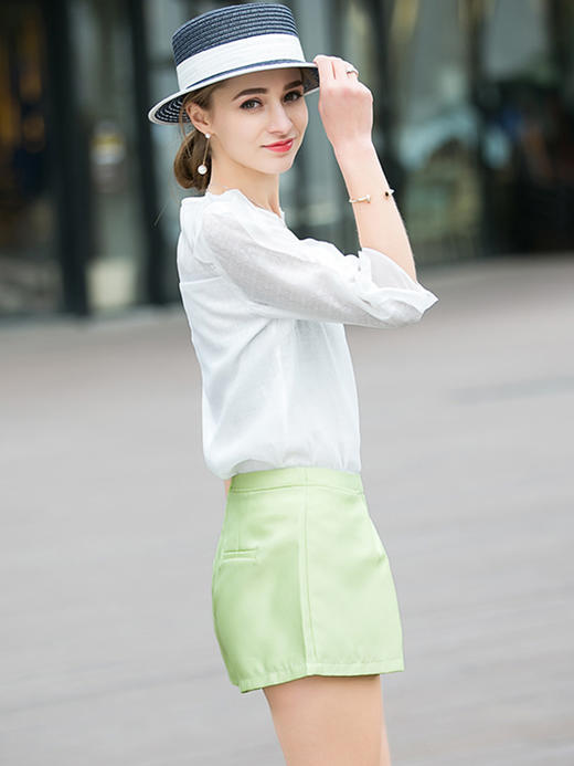 OLrain法式高级穿搭绿色休闲裤女夏季2022年新款高腰显瘦a字短裤 商品图3