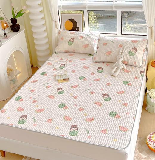 “夏被”【乳胶凉席三件套床单款】会呼吸的凉感丝 抗菌防螨透气性强 天然乳胶 凉感丝清凉好睡眠-CC 商品图1