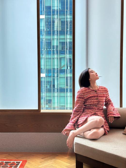 DUO智仙生 火山岛早春度假彩色编织露背小香风外套和流苏半 商品图3