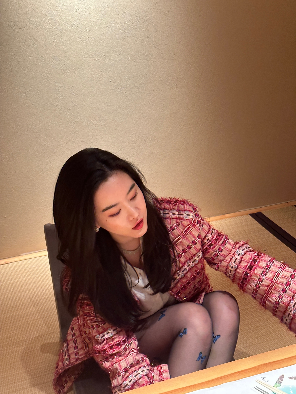 DUO智仙生 火山岛早春度假彩色编织露背小香风外套和流苏半