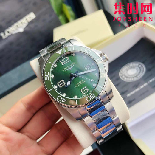 浪琴新款康卡斯系列【绿色面】小绿水鬼 男士腕表 增强夜光持久效果！
机芯：搭载进口西铁城 商品图0