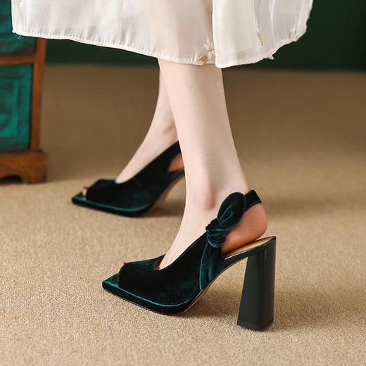 时尚休闲，春夏优雅平头鱼嘴高跟粗跟丝绒凉鞋DZM-2367 商品图8