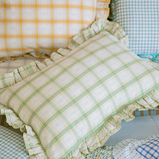 森系格纹系列花边枕全荞麦壳纯棉护颈枕 商品图1